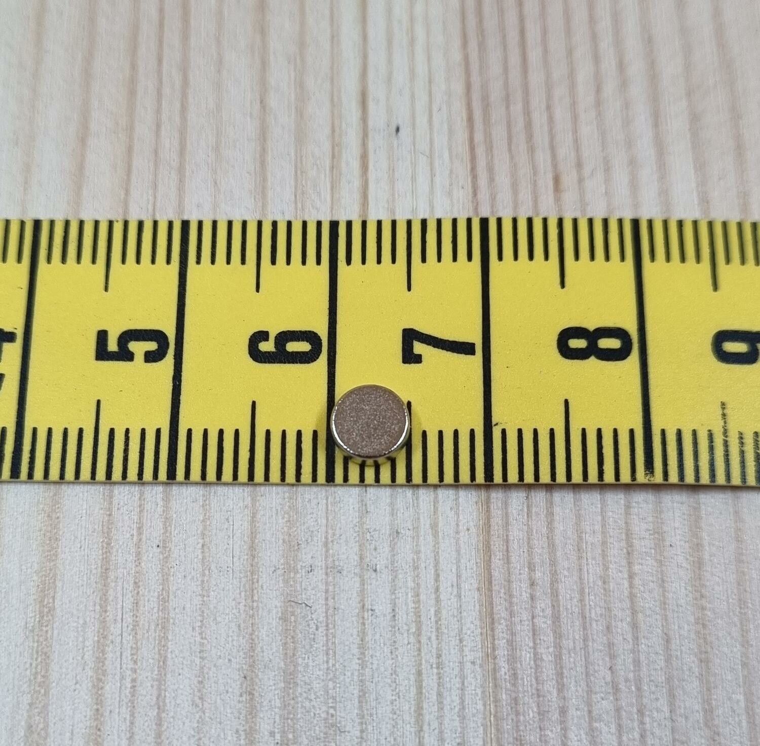 50 st Neodymium magneter (5x2 mm) runda magneter
