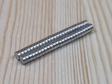 50 st Neodymium magneter (4x2 mm) runda magneter