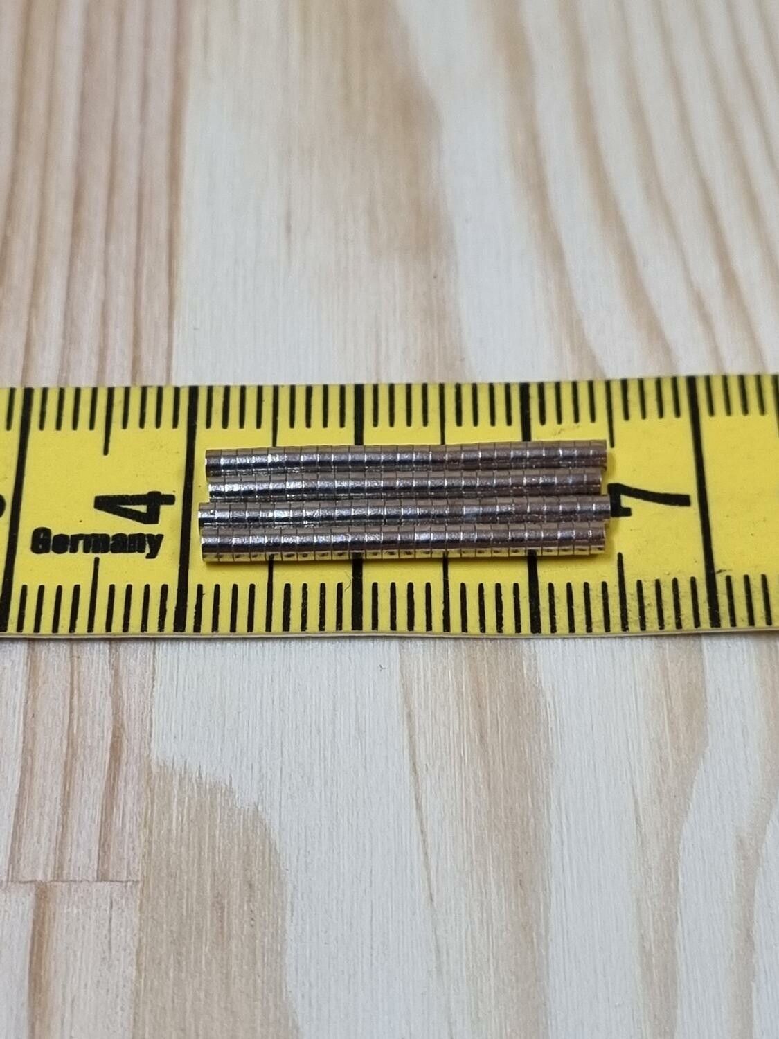 100 st Neodymium magneter (2x1 mm) runda magneter