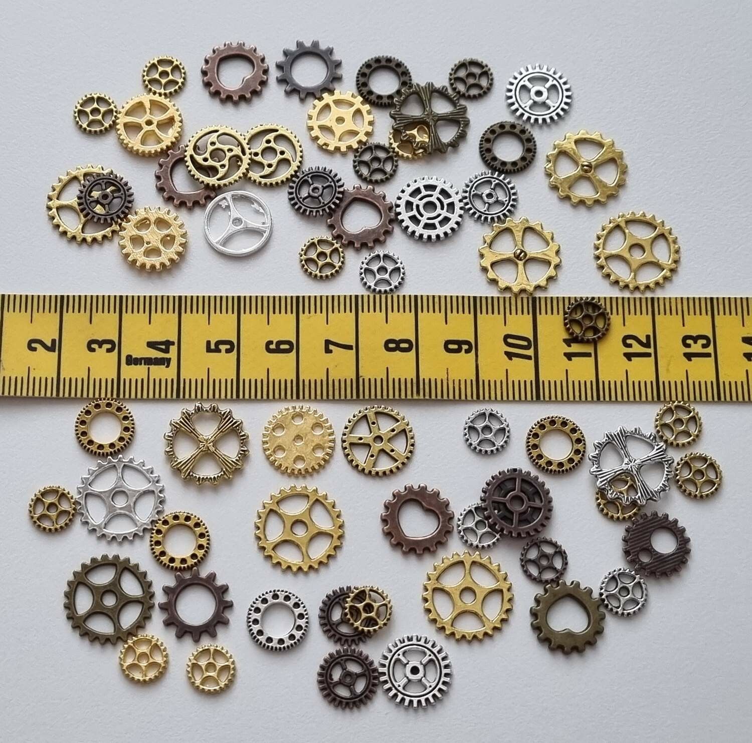 50 st kugghjul i steampunk, kuggar, gears minikugghjul (blandade färger)