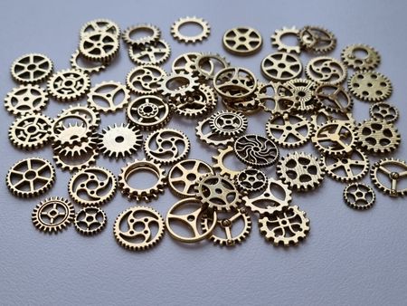 50 st kugghjul i steampunk, kuggar, gears minikugghjul (antikguldfärgade)