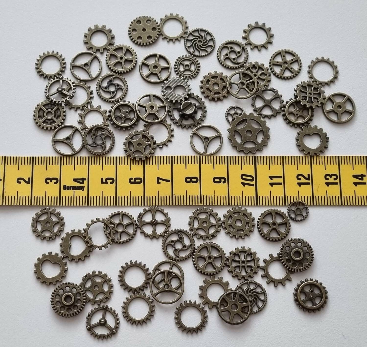 50 st kugghjul i steampunk, kuggar, gears minikugghjul (bronsfärgade)
