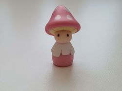 Miniatyr, figur, dockskåp - Dam med rosa svamphatt