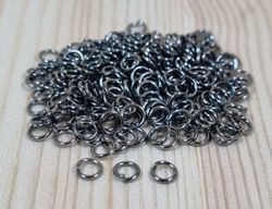 100 st jumprings / bindringar (4 mm, svarta)