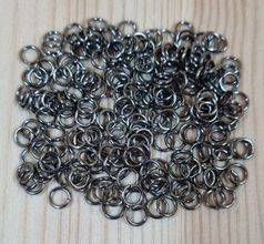 100 st jumprings / bindringar (4 mm, svarta)