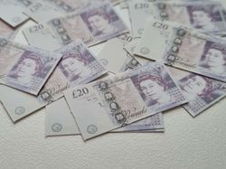 20 st miniatyrer - Sedlar Leksakspengar, Låtsaspengar - 20 pund