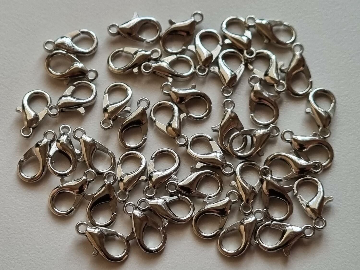 10 st Karbinhakar lobsterlås (silverfärgade)