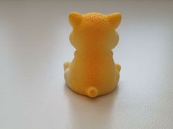 Handmålat marsvin / hamster. Figur miniatyr (vit/cremefärgad)