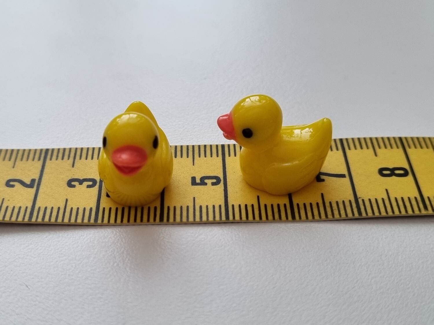 Miniatyr anka miniatyrankor ankungar (2 st gula)