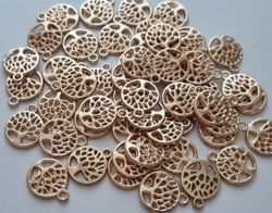10 st fina träd berlocker charms (guldfärgade)