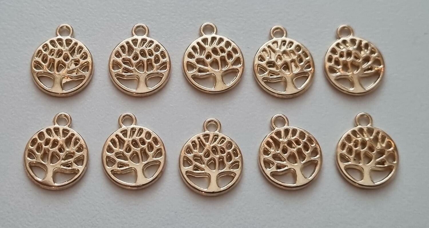 10 st fina träd berlocker charms (guldfärgade)