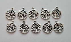 10 st fina träd berlocker charms (silverfärgade)