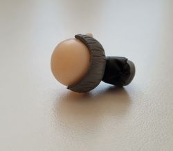 Miniatyr, figur - Funderande herre (svarta kläder)
