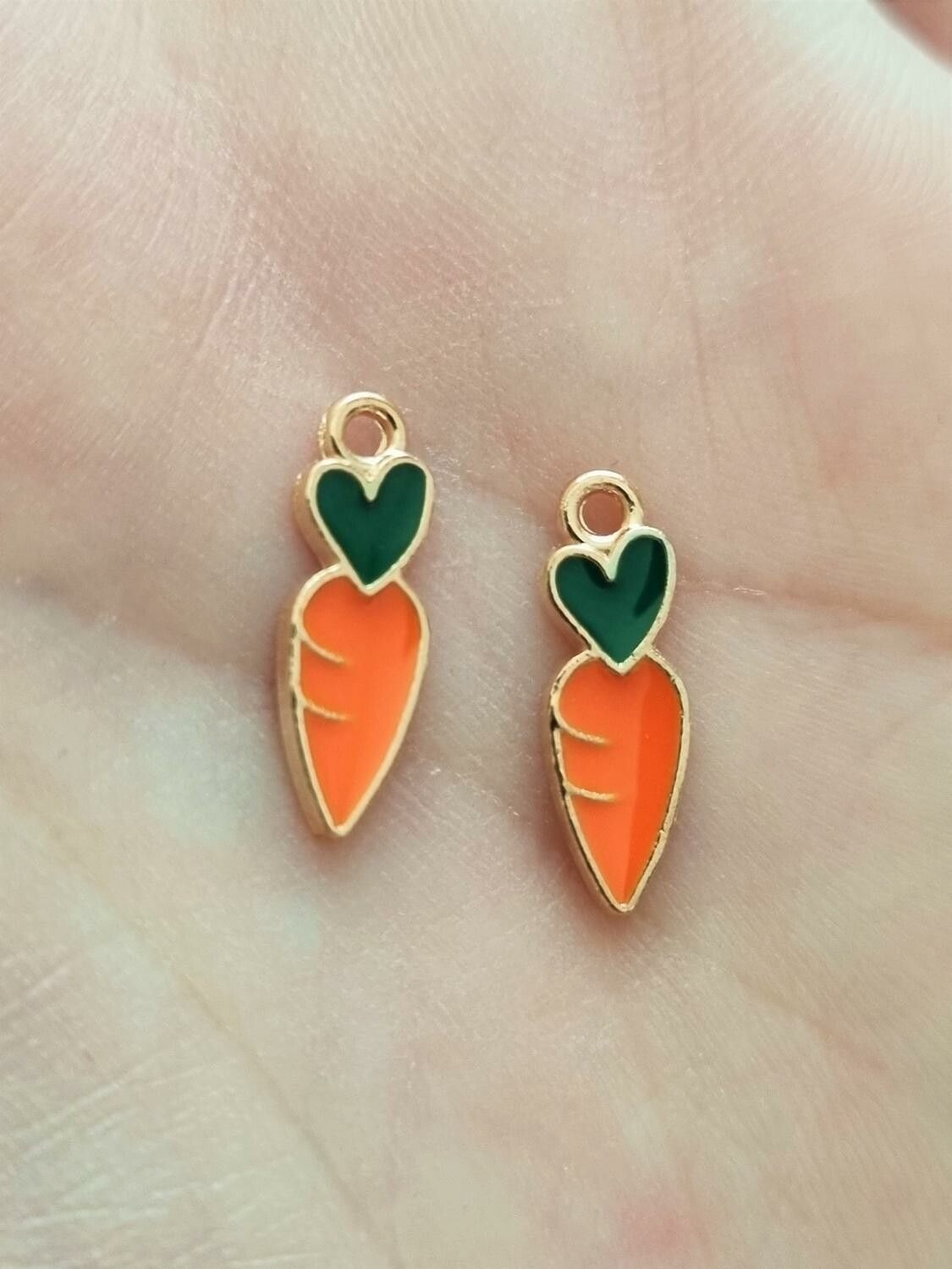 2 st Berlocker Charms - Morötter / morot