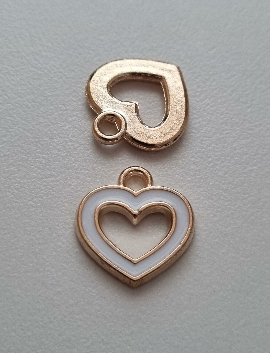 2 st berlocker charms - Hjärtan (vita)