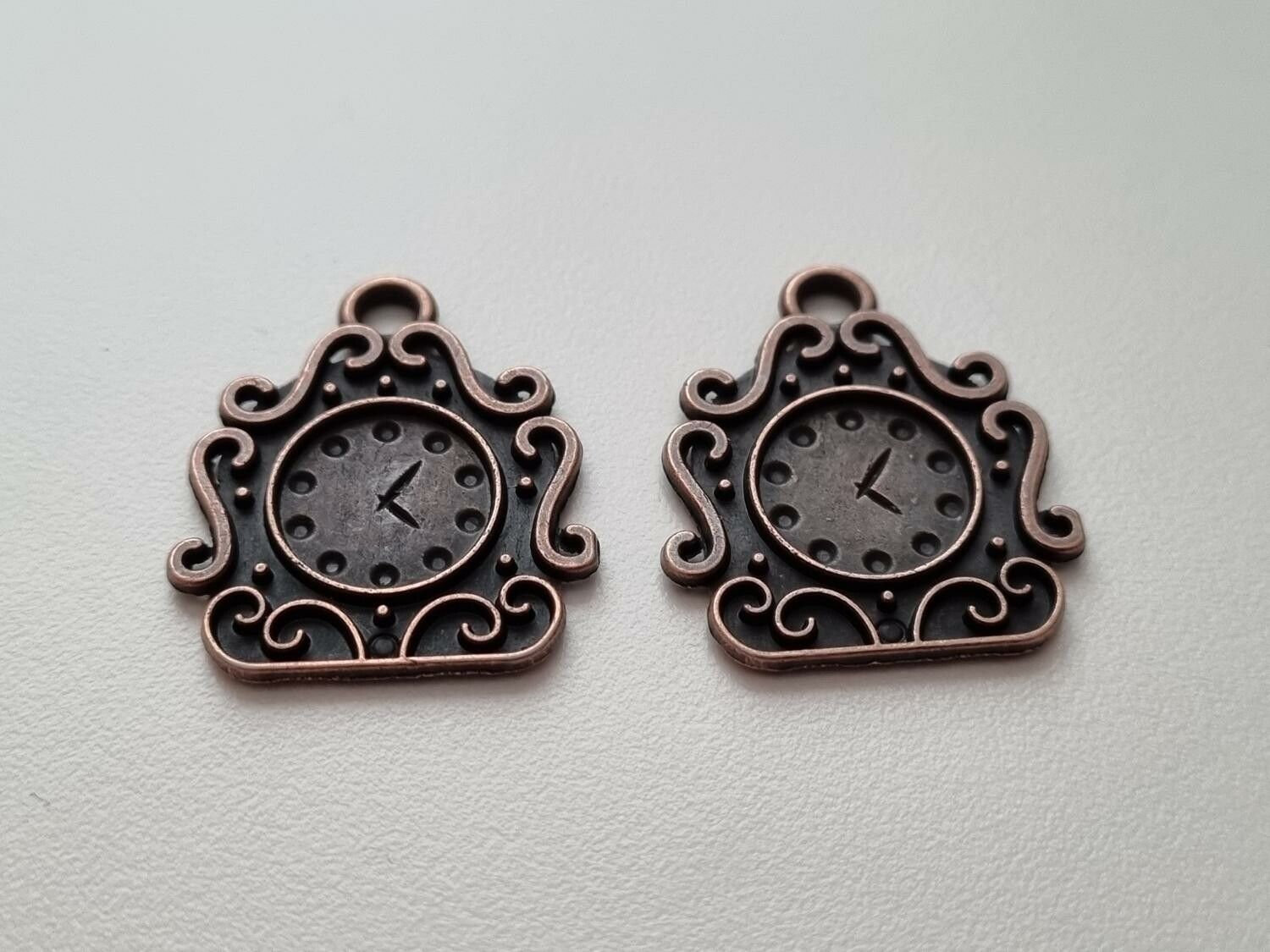 Berlock klockor i steampunk, kopparfärgade klockberlocker