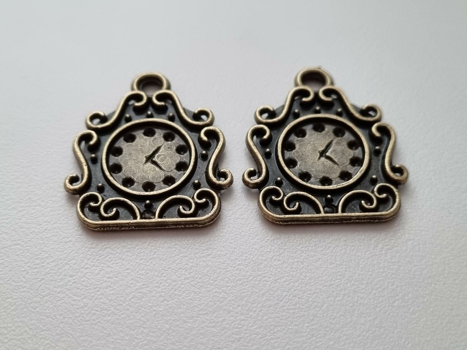 Berlock klockor i steampunk, bronsfärgade klockberlocker
