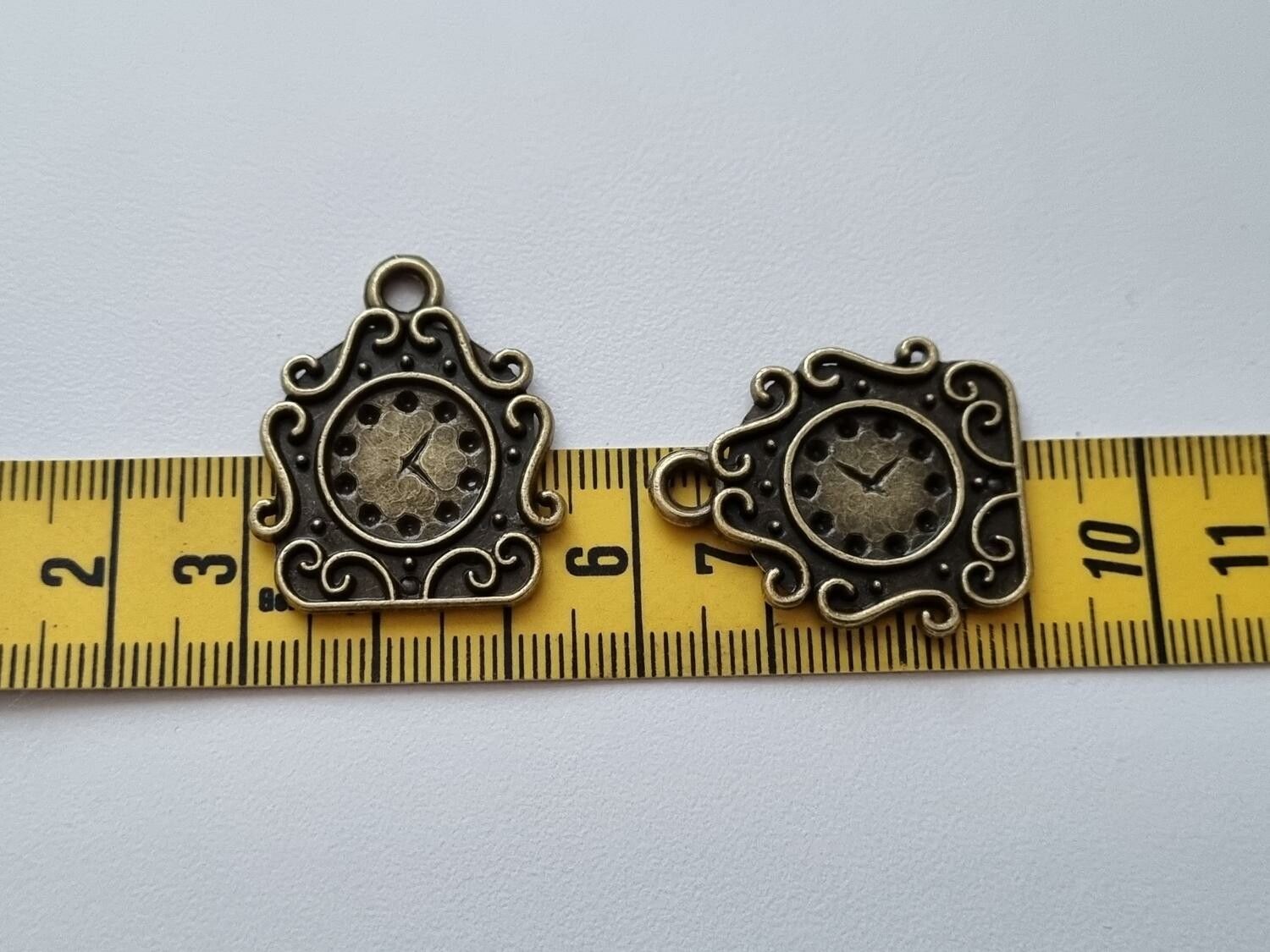 Berlock klockor i steampunk, bronsfärgade klockberlocker
