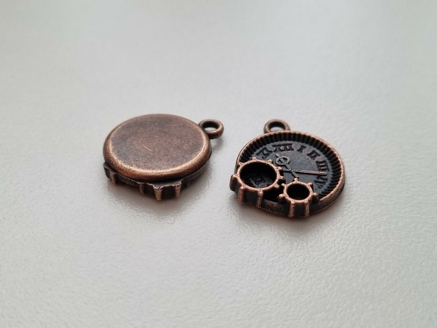 Berlock klockor i steampunk, kopparfärgade klockberlocker