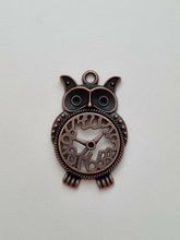 Uggla i steampunk, kopparfärgad klockberlock