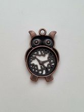 Uggla i steampunk, kopparfärgad klockberlock