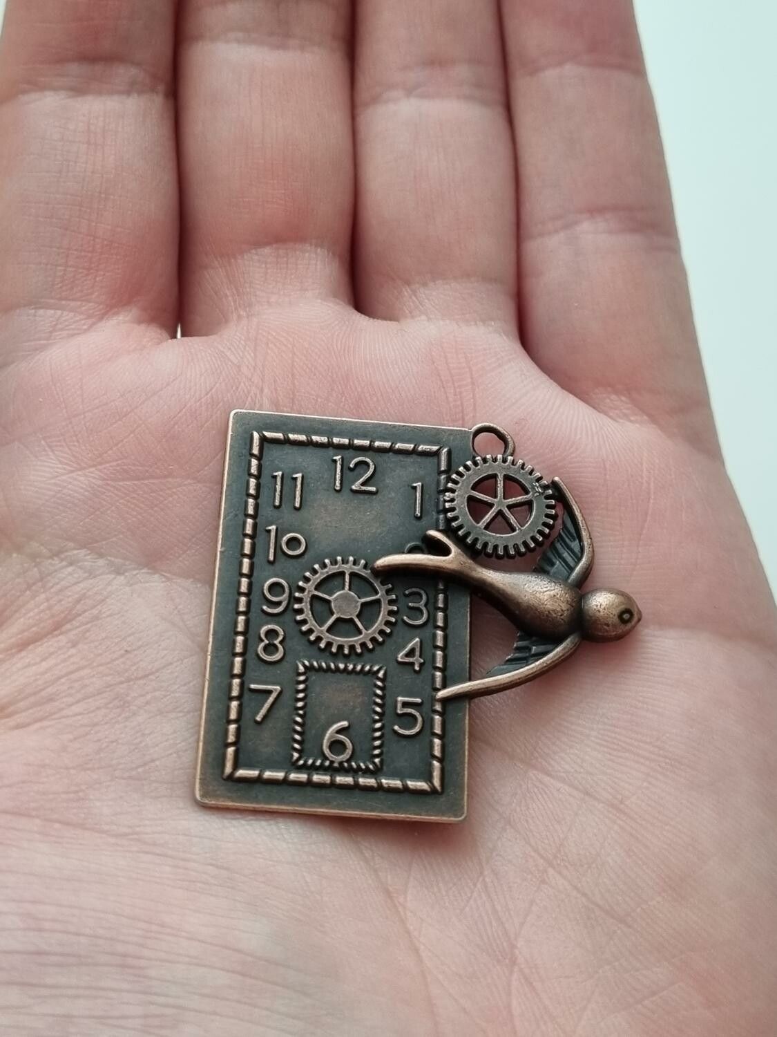 Berlock Klocka i steampunk, kopparfärgad klockberlock