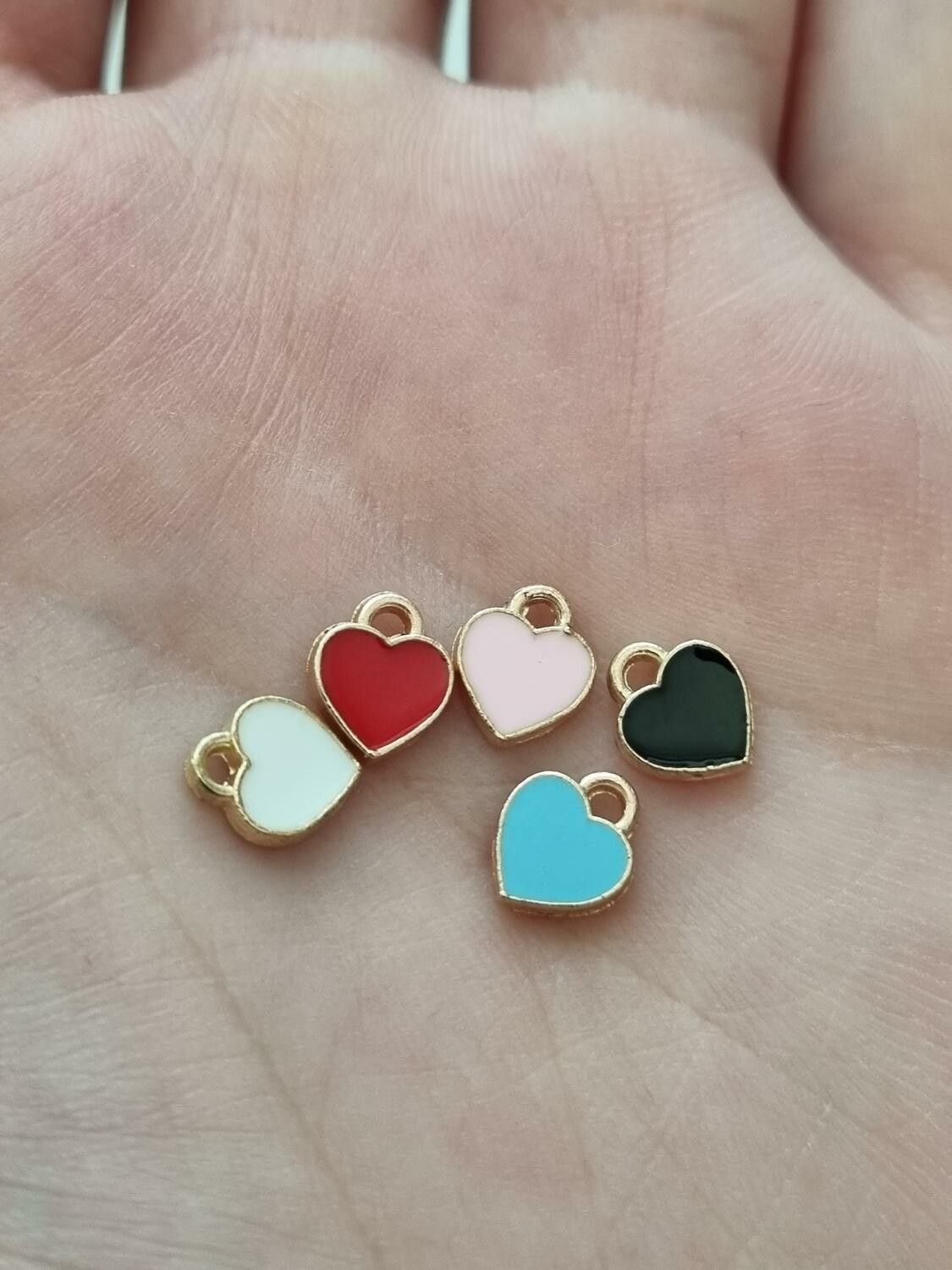 Berlocker Charms Hjärtan 10 st