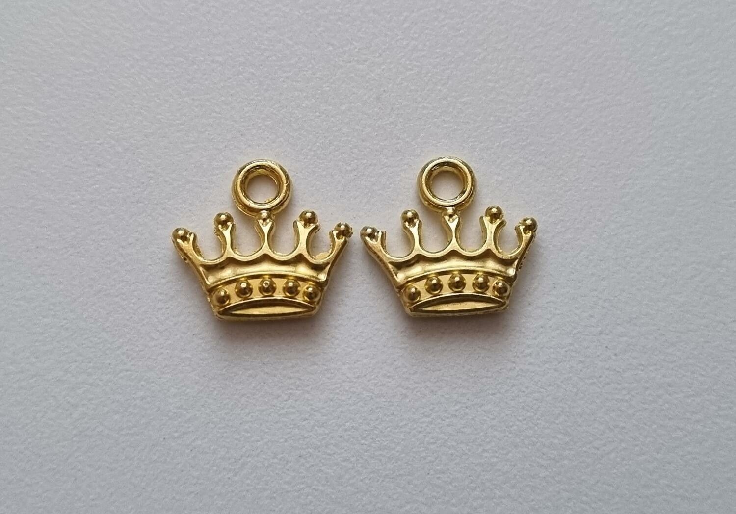2 st Kungakronor berlocker charms (guldfärgade)