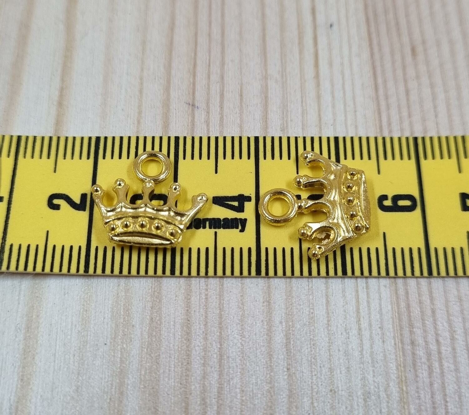 2 st Kungakronor berlocker charms (guldfärgade)