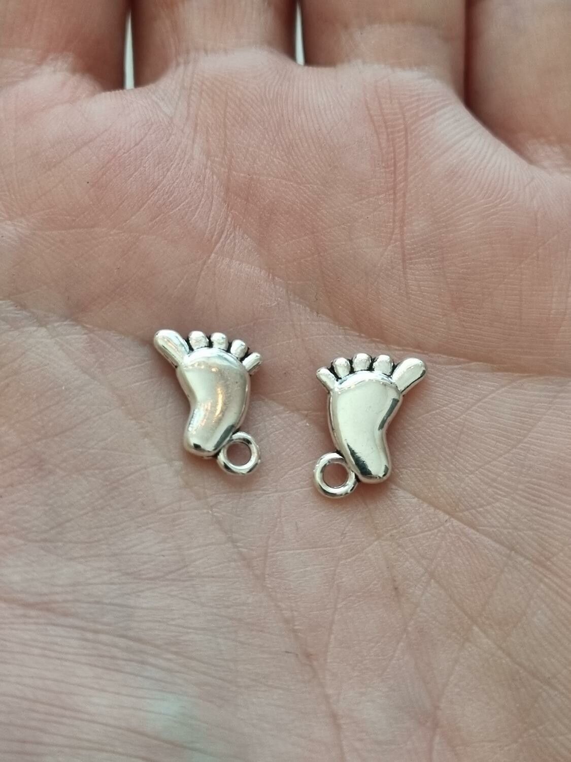 2 st Berlocker Charms Fötter