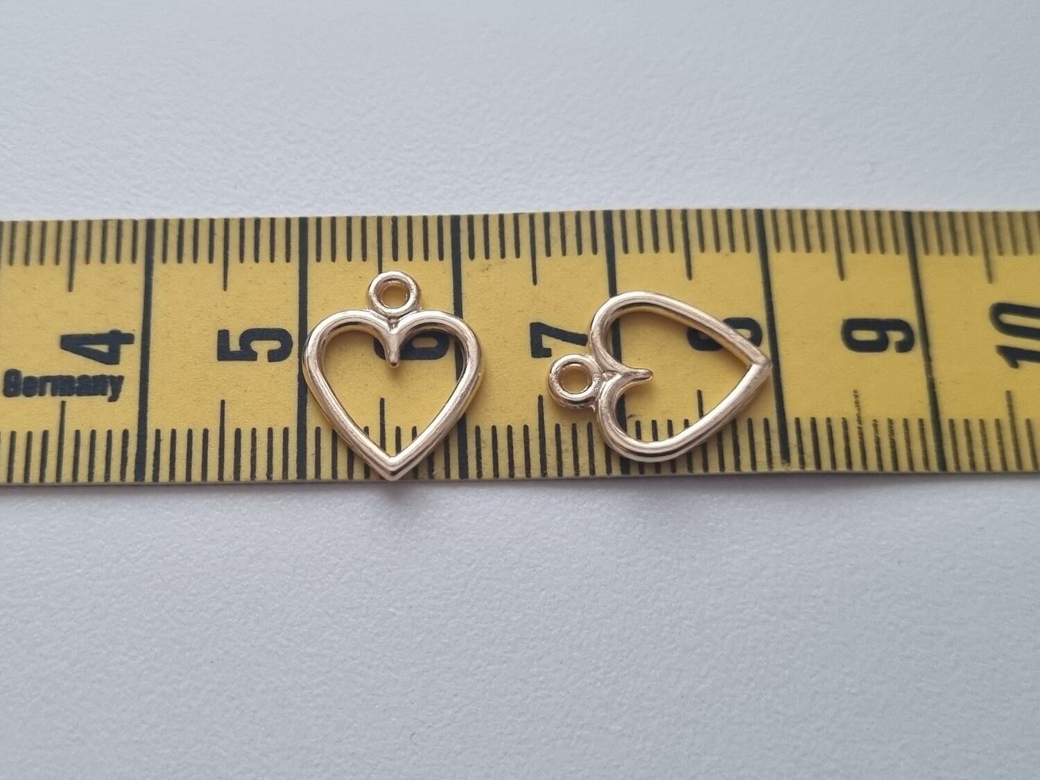 2 st berlocker charms, guldfärgade hjärtan