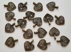 2 st berlocker charms Hjärtan
