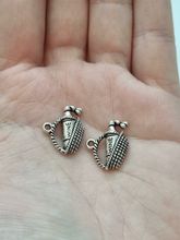 Berlocker Charms - Vinflaska i korg