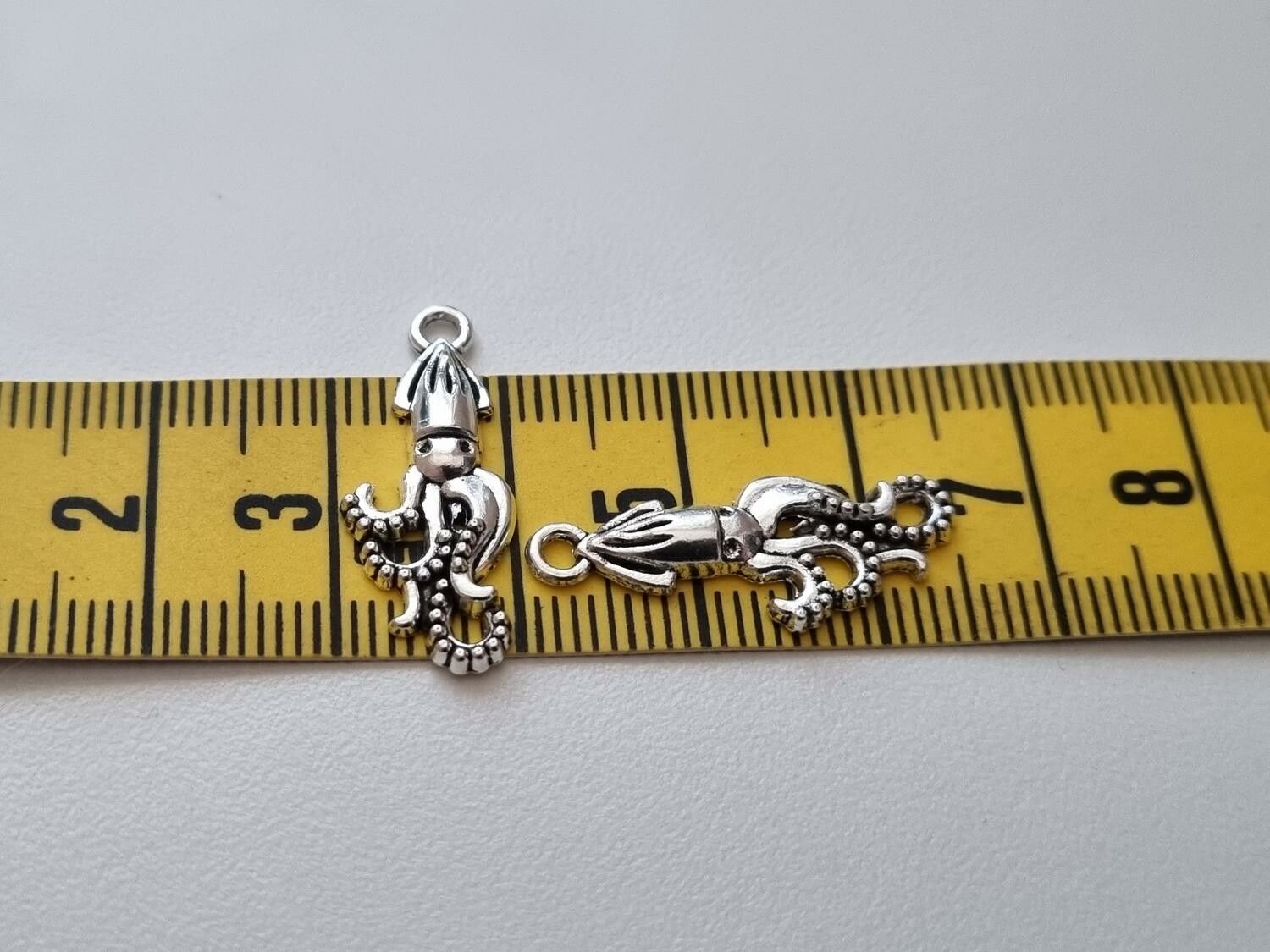 Miniatyr Charms Berlocker Bläckfiskar, 2 st