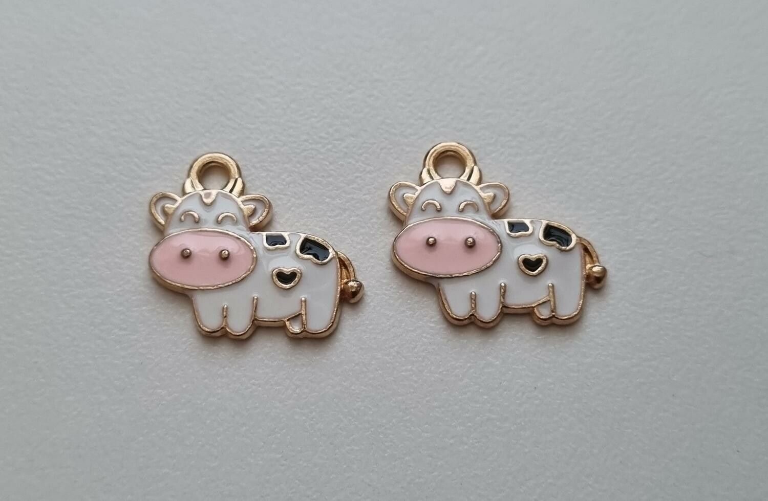 Miniatyr Charms Berlocker Kossor (2 st, variant 1)