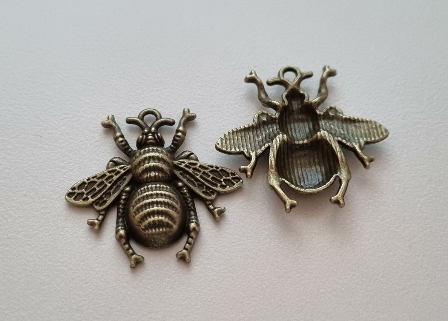 Berlocker Charms - Bin, Bronsfärgade