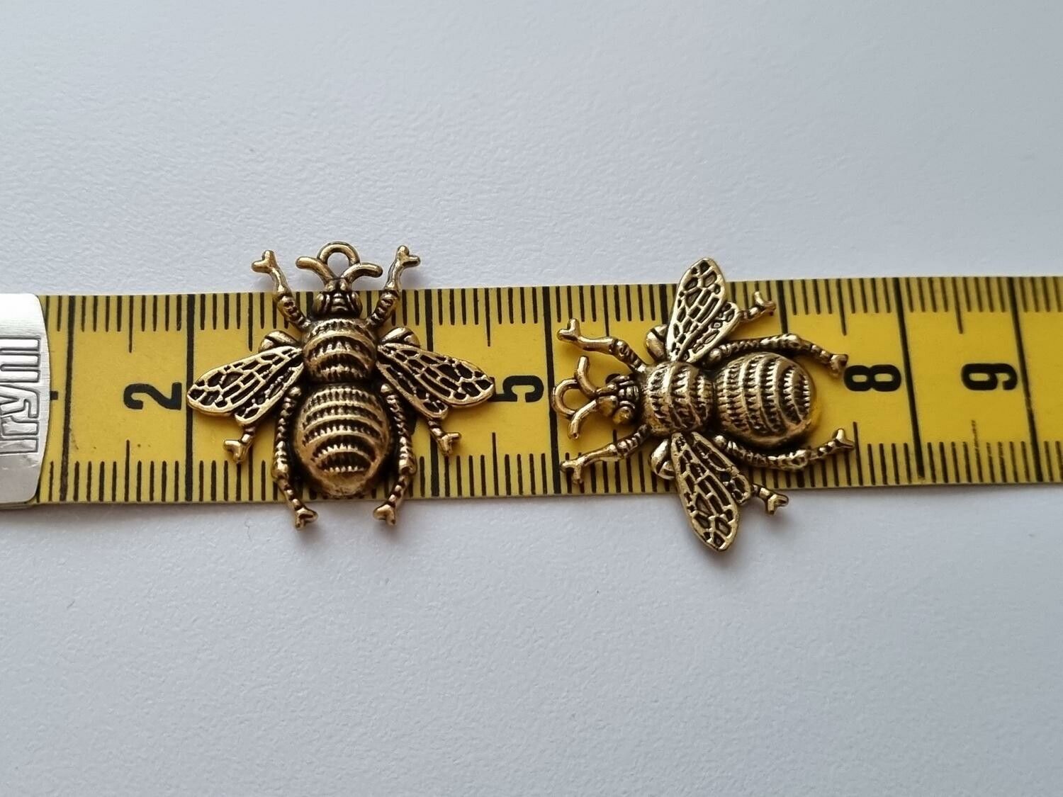 Berlocker Charms - Bin antikguldfärgade
