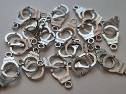 Berlocker Charms - Handbojor