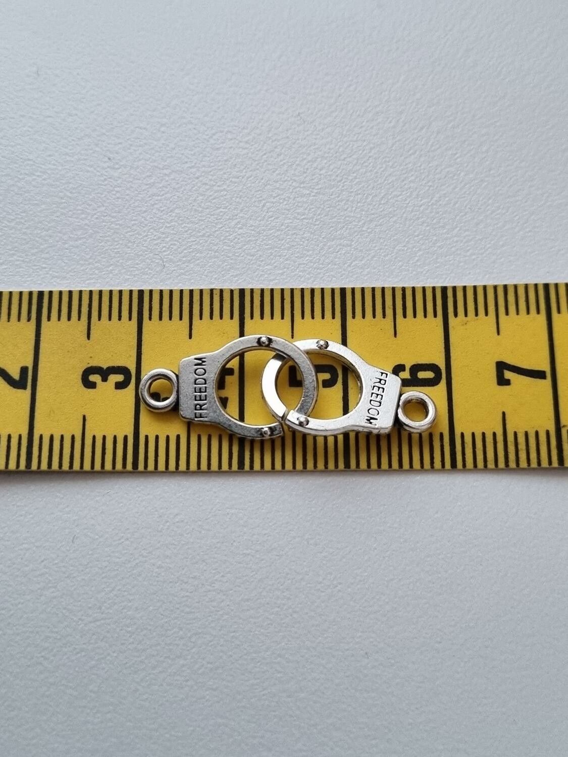 Berlocker Charms - Handbojor