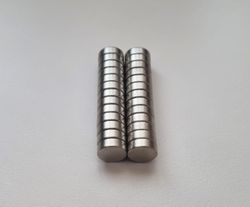 25 st Neodymium magneter (8x3 mm) runda magneter