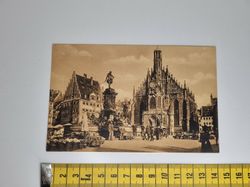 Äldre vykort. Nürnberg. Neptunbrunnen mit Frauenkirche