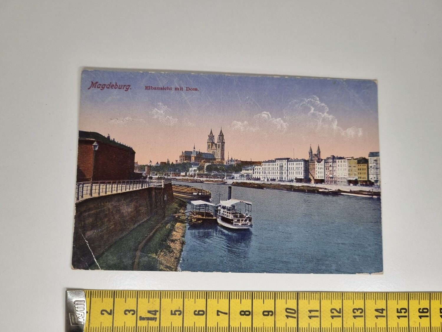 Äldre vykort. Magdeburg. Elbansicht mit Dom.