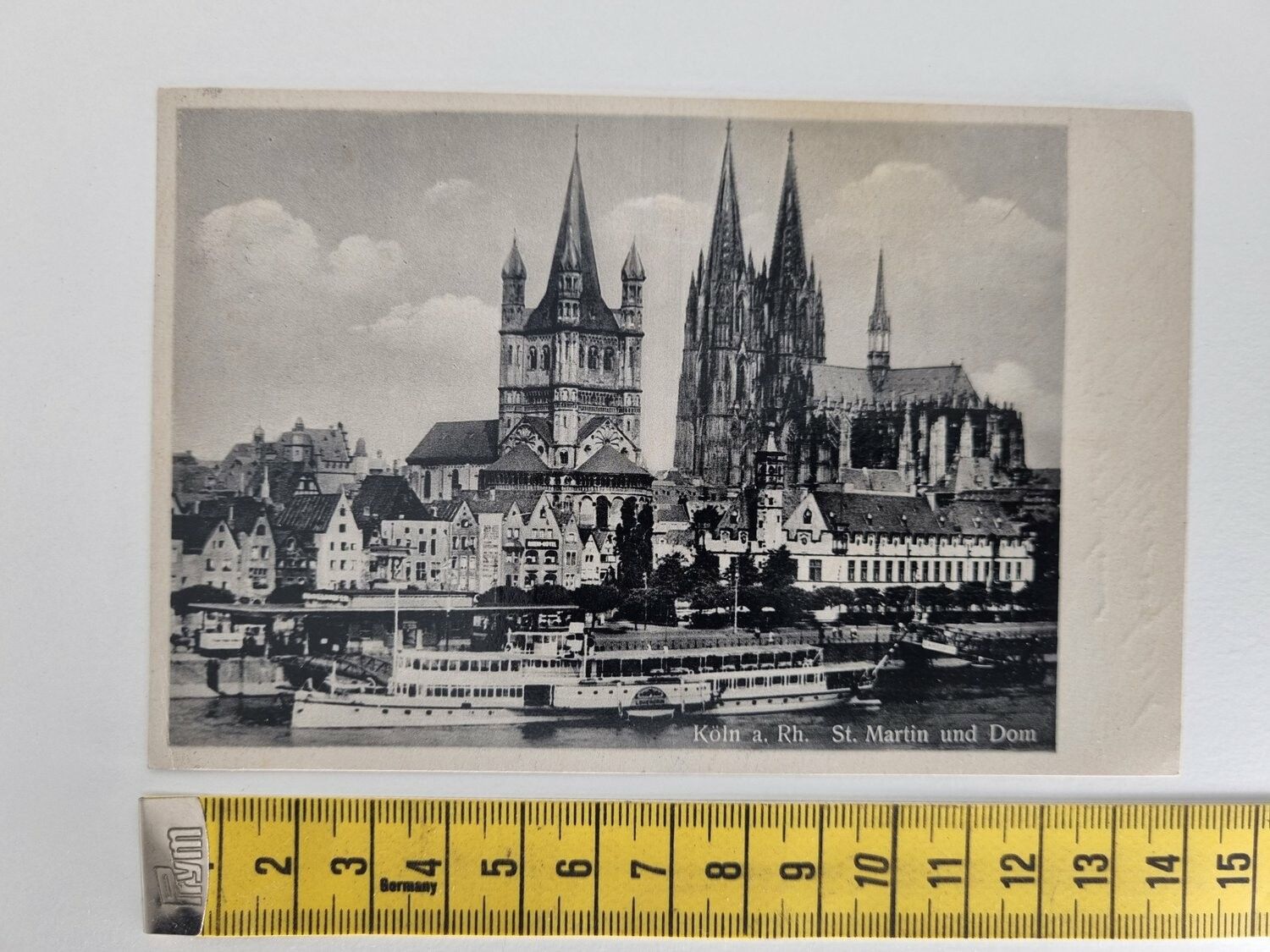 Äldre vykort. Köln a. Rh. St. Martin und Dom. Stämplat 1942