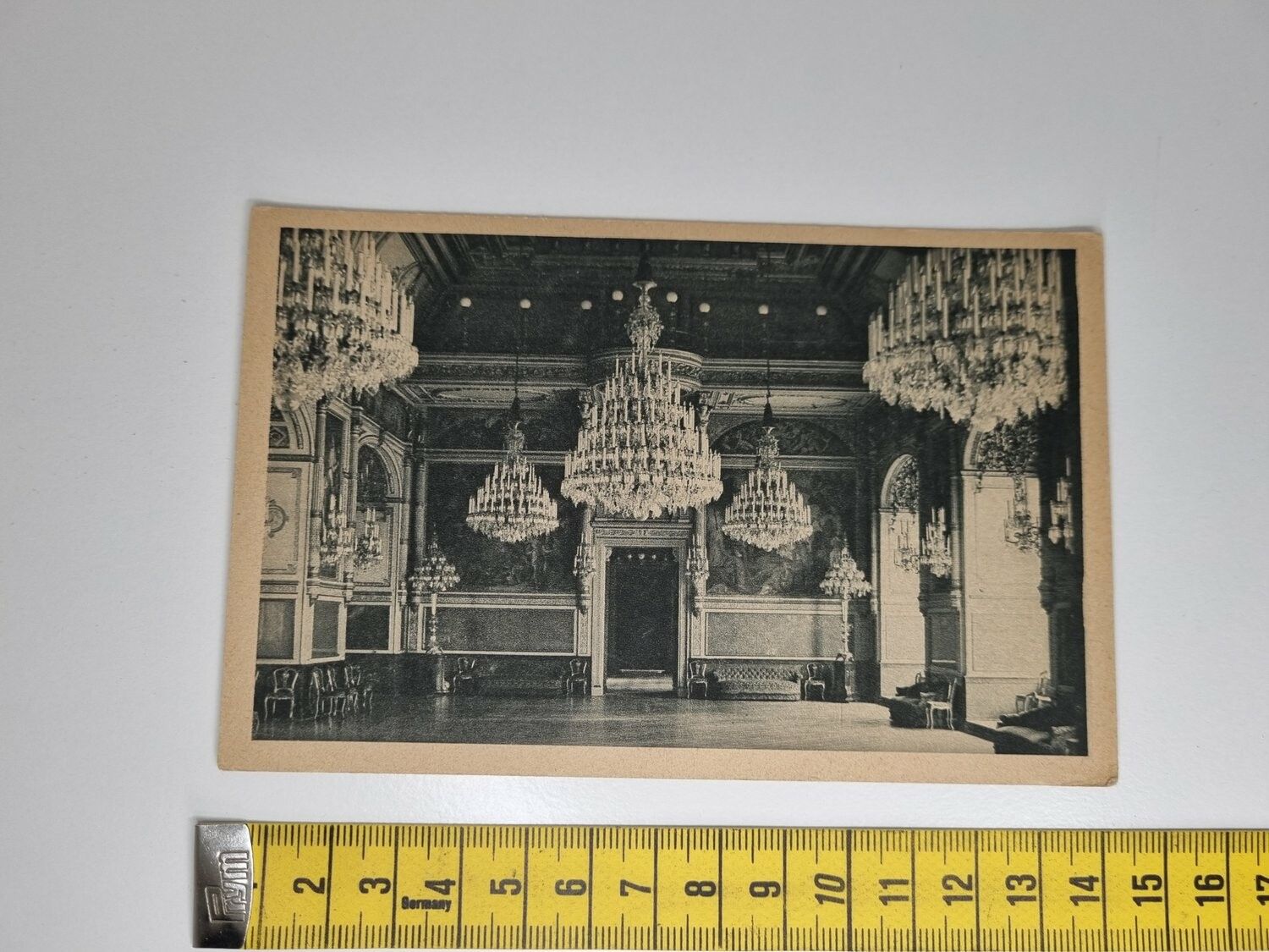 Äldre vykort. Ehern. Residenzschloß Dresden. Großer Ballsaal