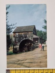 Äldre vykort, Wight Grist Mill, with huge undershot wheel,