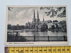 Äldre vykort, Lübeck med Adolf Hitler frimärke 12 pfennig