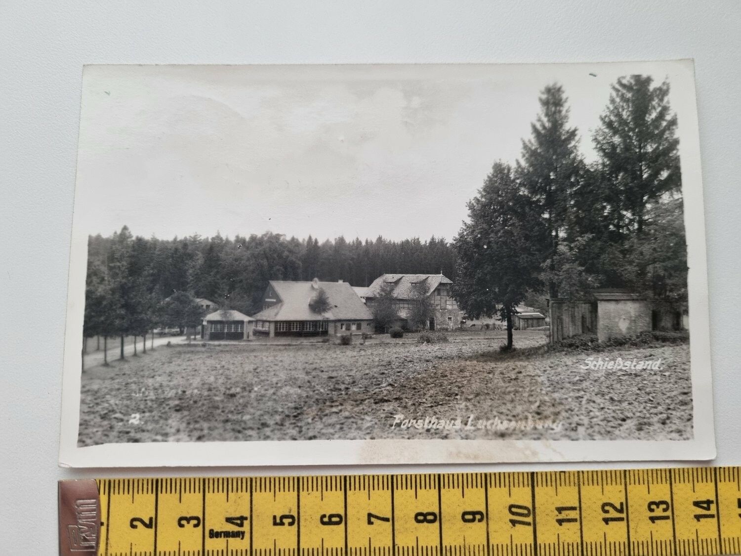 Äldre vykort, Forsthaus Luchsenburg med Adolf Hitler frimärke