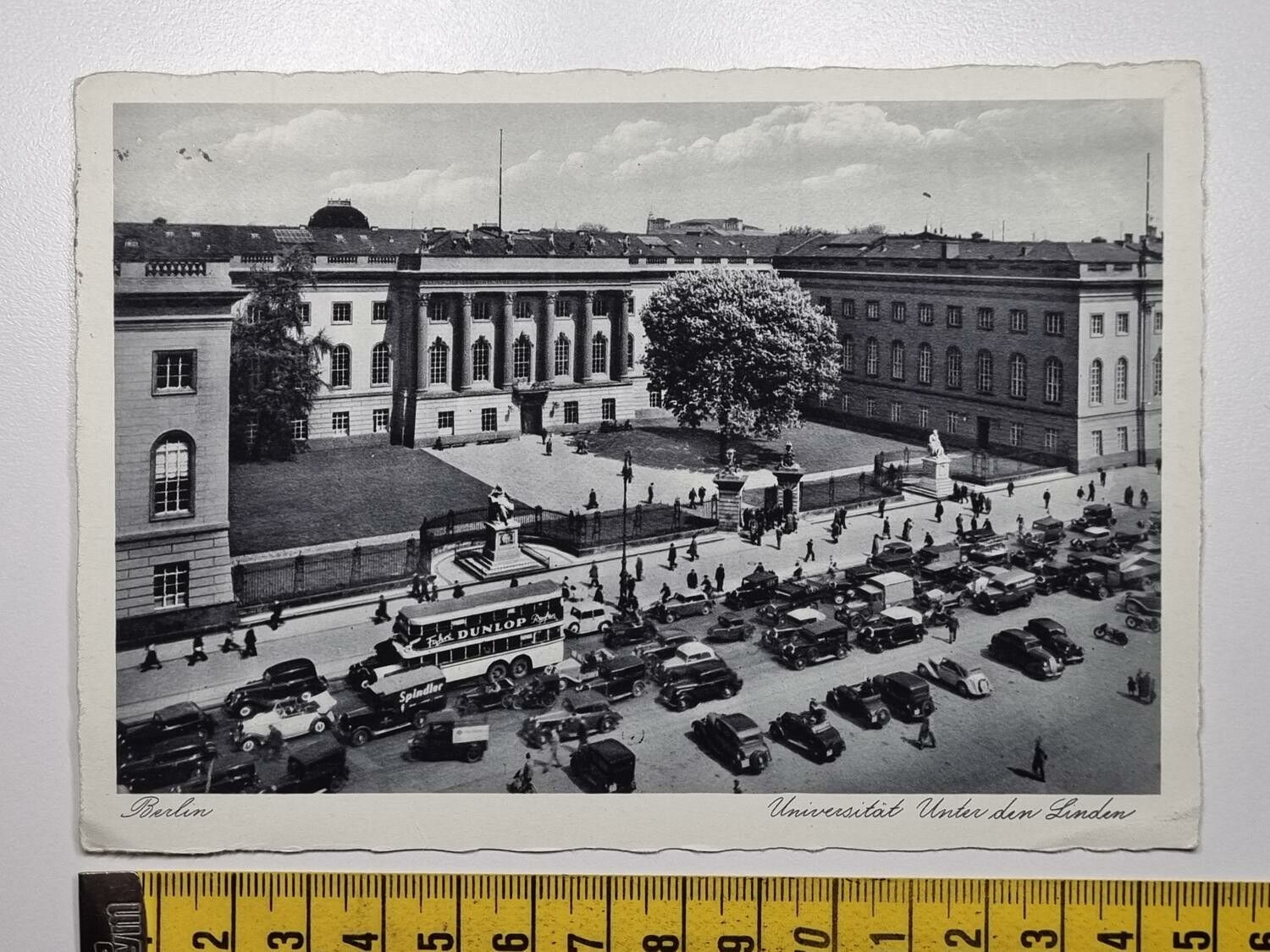 Äldre vykort, Berlin Universität Unter den Linden