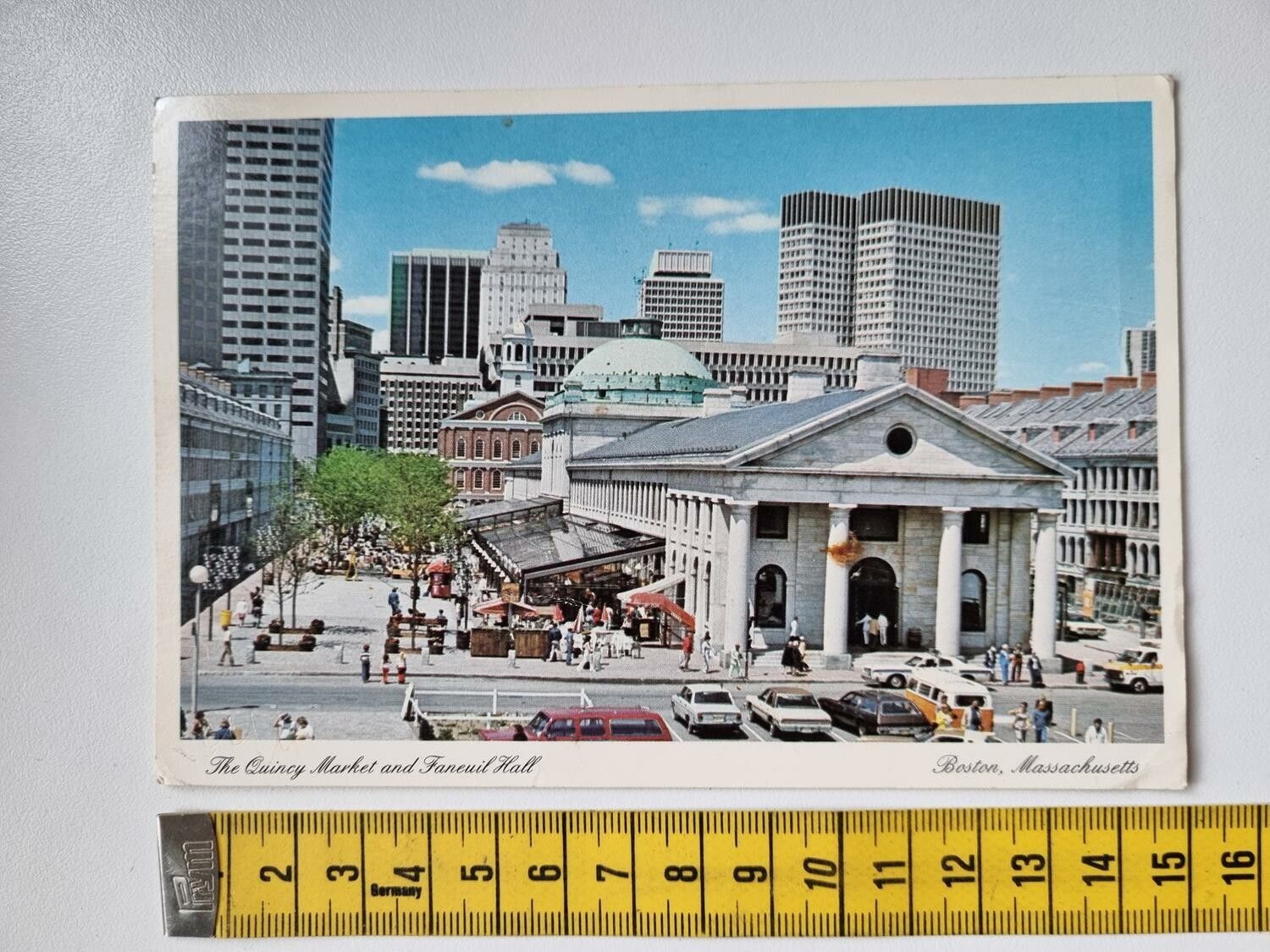 Vykort The Quincy Market, Boston Massachusetts. Stämplat 1982