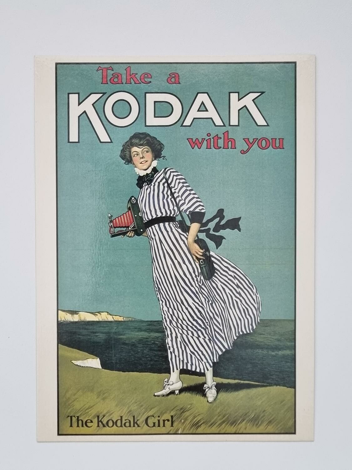 Vykort - Take a Kodak with you. The Kodak Girl